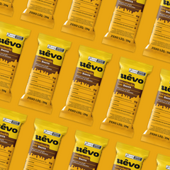 Uêvolução em Barra - Banana com Avelã - Cobertura de Chocolate 29g - 10un